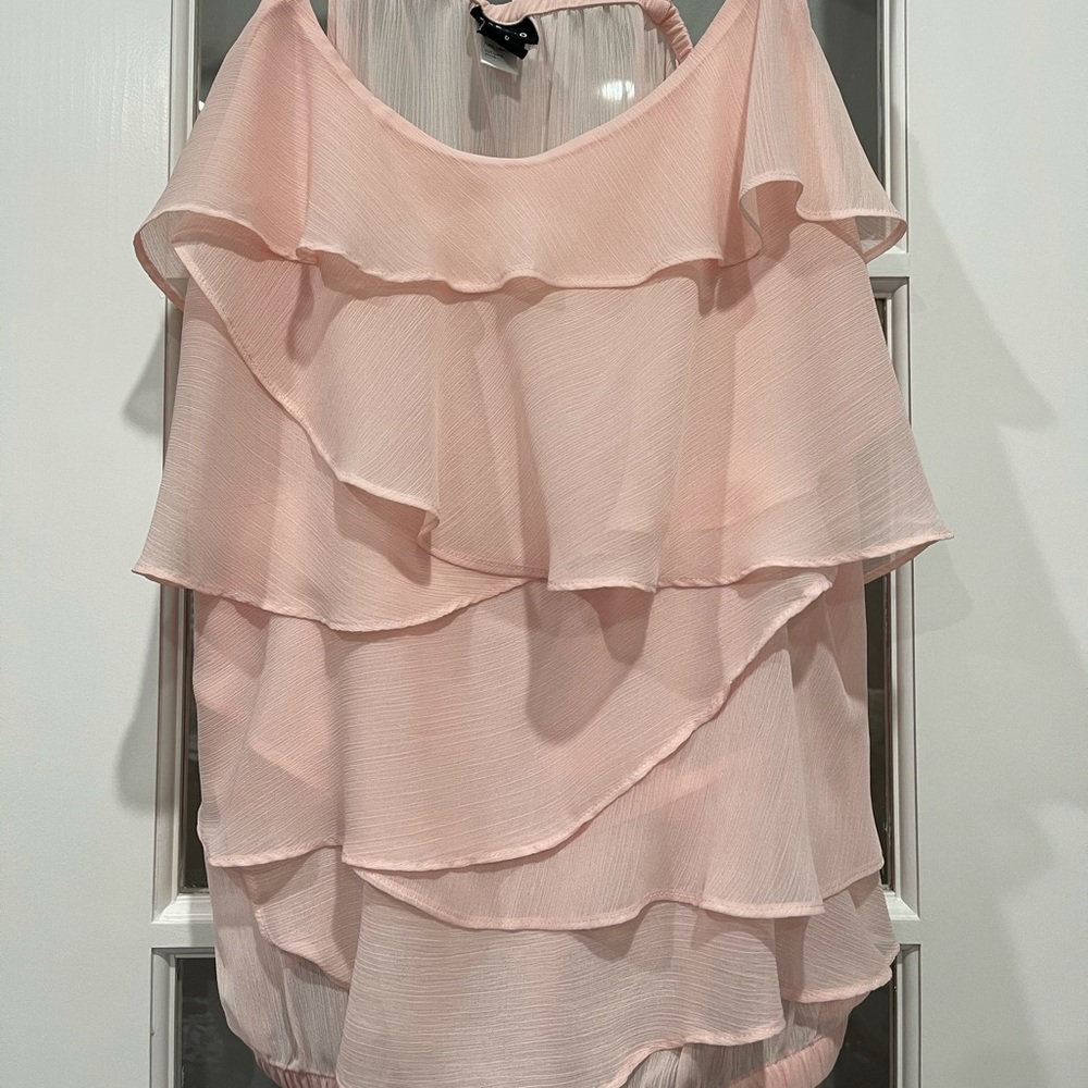 Torrid 0 large size 12 pink ruffled tank blush